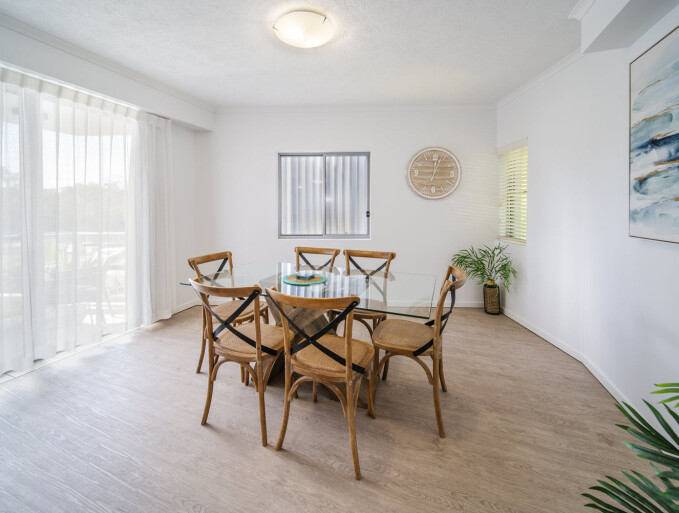 coolum at the beach resort 3br executive apartment 4