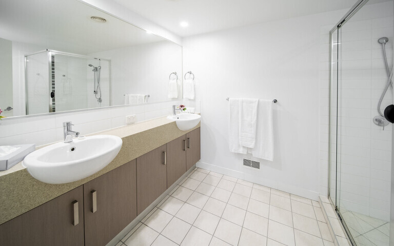 coolum at the beach resort 3br executive apartment 6