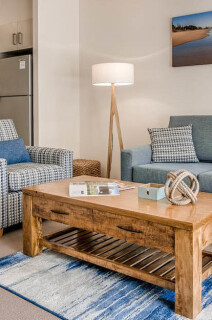 apartment slide 3 1500x625