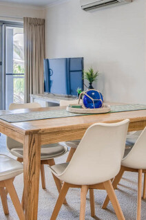 apartment slide 4 1500x625